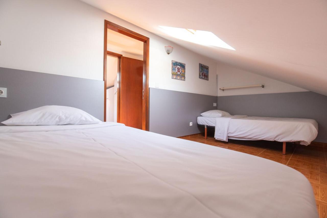 Steps To Beach 4Beds -Ac Self Check-In 2024 Reno Nazaré Zewnętrze zdjęcie